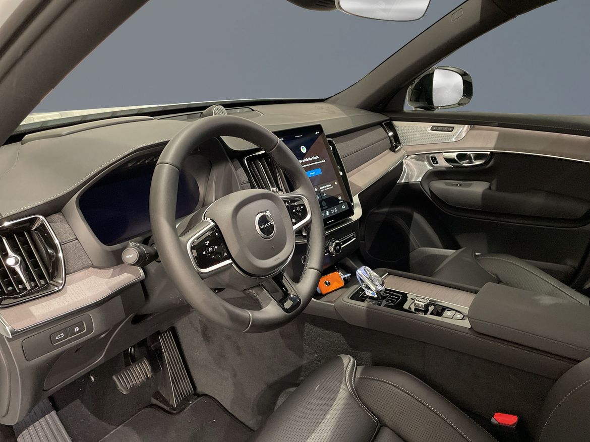 Bild 4 av 6 på bilen