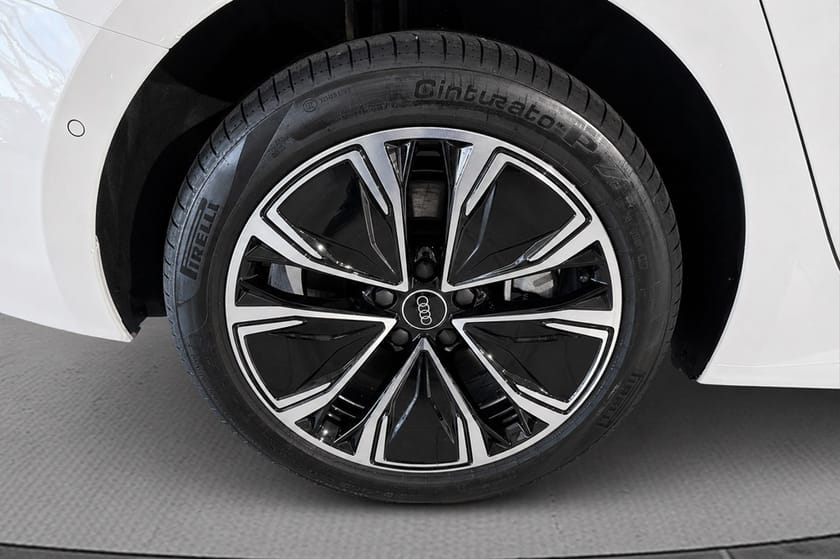 Bild 5 av Audi A5 Avant e-hybrid quattro 299hk S tronic