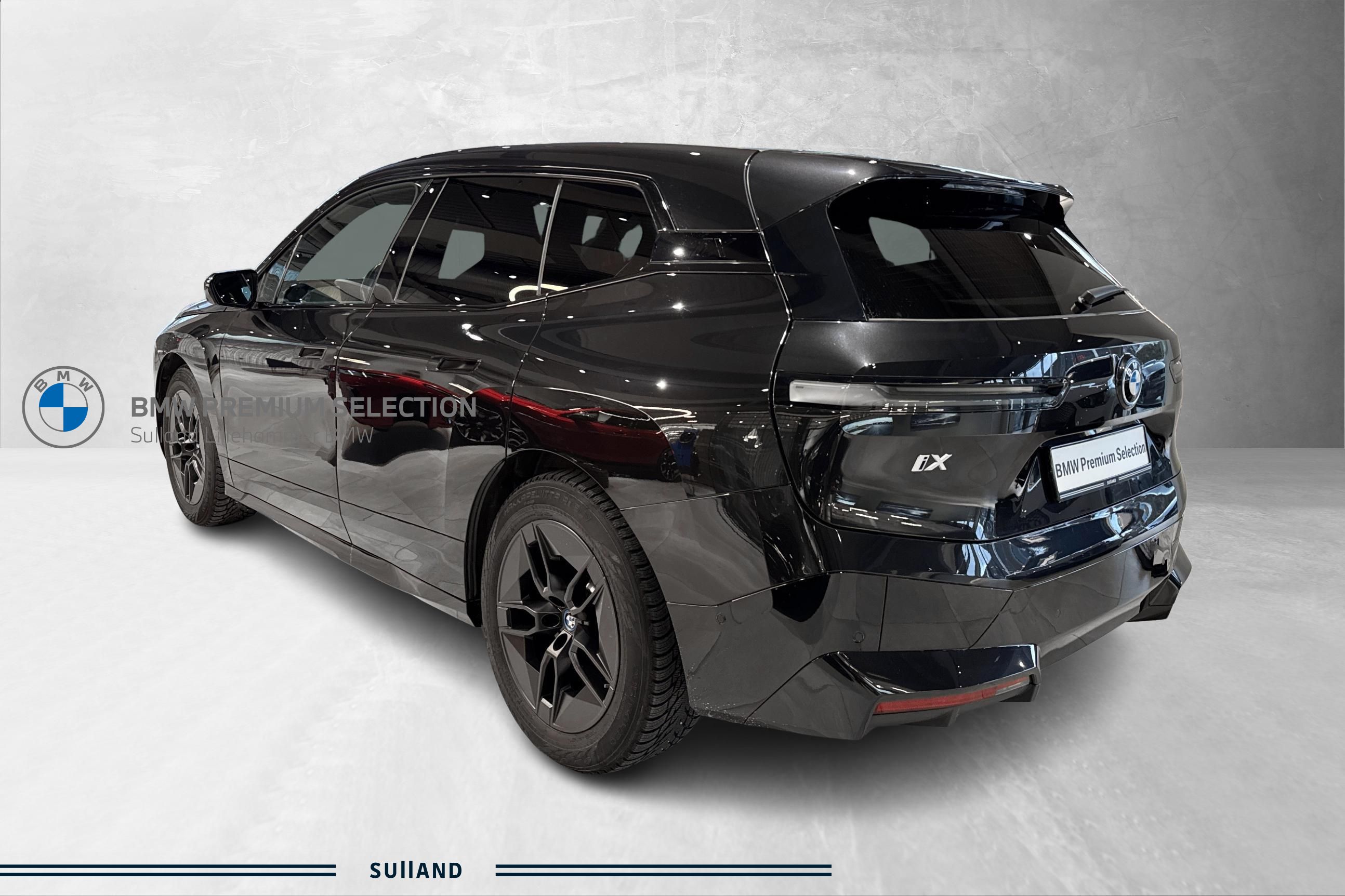 Thumnail bilde 2 av BMW iX xDrive50