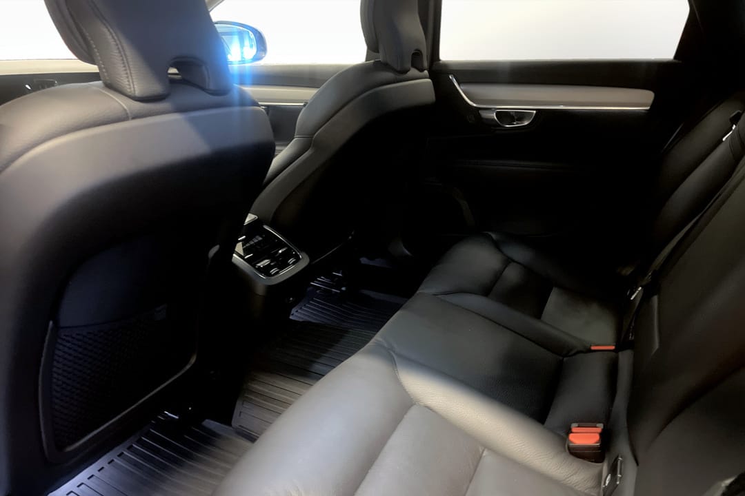 Volvo V90 Cross Country