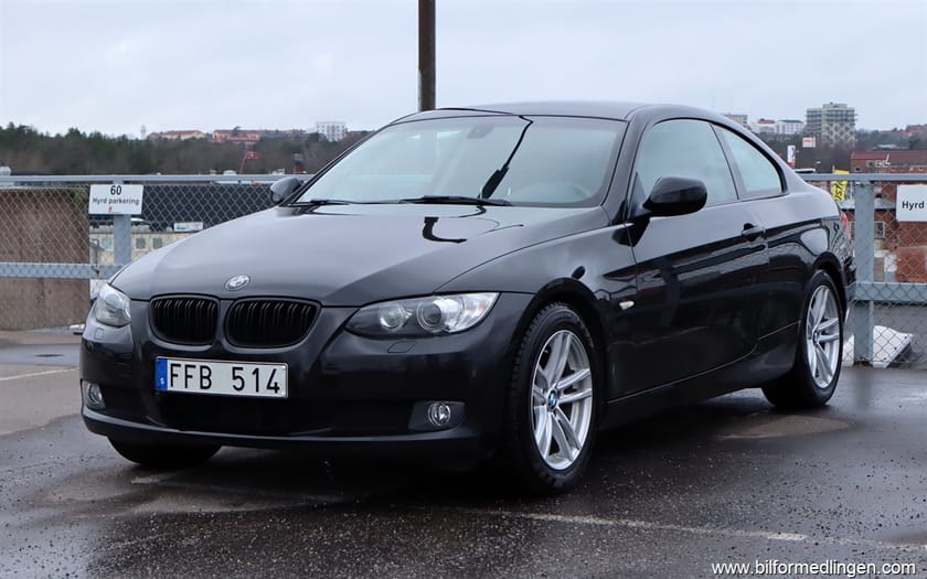 Bild 1 av BMW 320d Coupé 320 Coupe 177hk Svensksåld S/V-hjul M-värmare