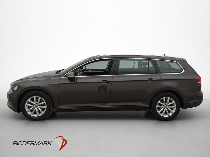 Bild 4 av Volkswagen Passat Sportscombi 2.0 TDI 150hk Värmare Kamera Drag CarPlay
