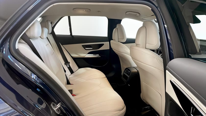 Bild 5 av Mercedes-Benz E 200 T Avantgarde Advanced 204Hk / Kamera / Drag