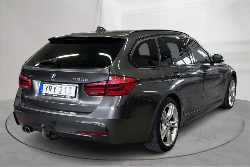 Bild 3 av BMW 320d xDrive Touring 320 (190hk) M Sport GPS Drag