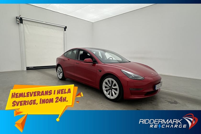 Bild 1 av Tesla Model 3 Long Range AWD Autopilot Svensksåld