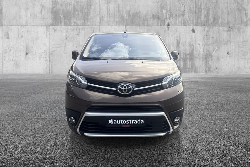 Bilde 2 av Toyota Proace Verso 9-seter/Relax garanti/Headup/