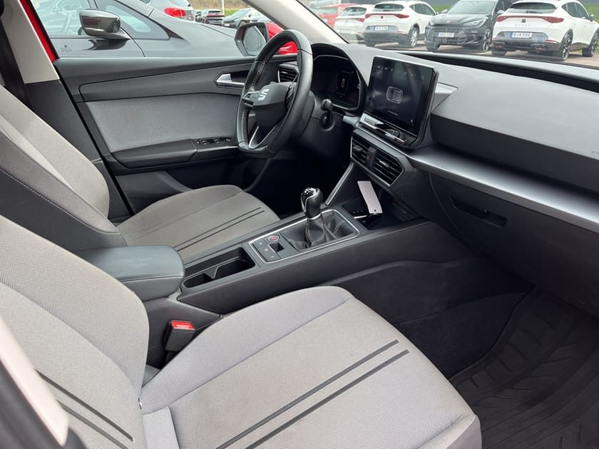 Bild 5 av SEAT Leon 5D 1.0 TSI 110hk Manuell STYLE