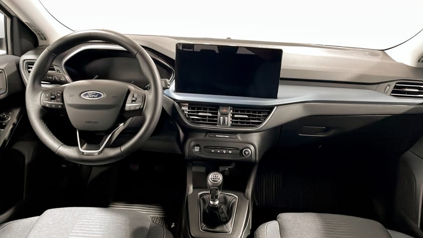 Bild 4 av Ford Focus Active 5d MHEV E85 125hk Manuell