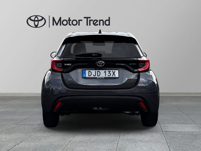 Bild 4 av Toyota Yaris Hybrid 115 e-CVT 116hk, Active Plus,330mil