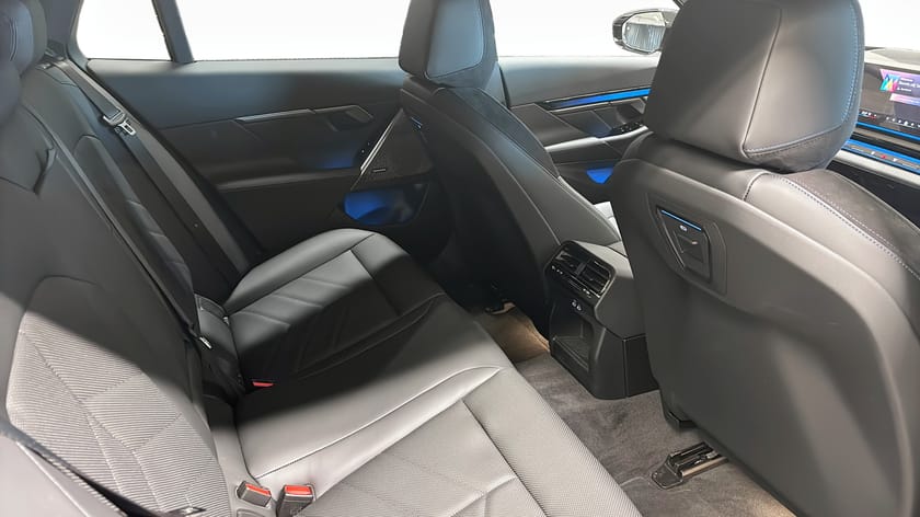 Bild 5 av BMW i5 xDrive40 Touring M Sport Business Edition/harman kardon
