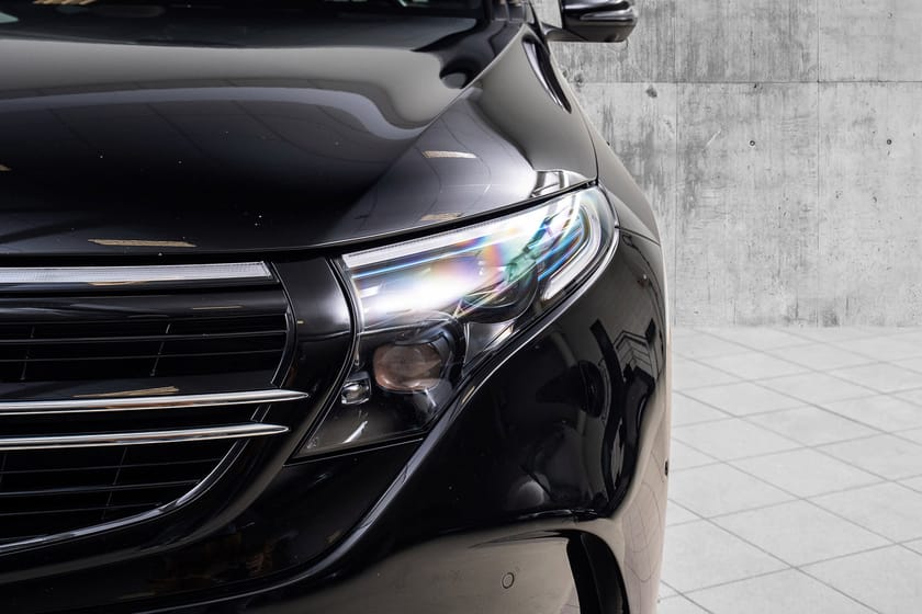 Bilde 4 av Mercedes-Benz EQC 400 4MATIC AMG Line/Burmeister/Krok/360°/HUD/Soltak