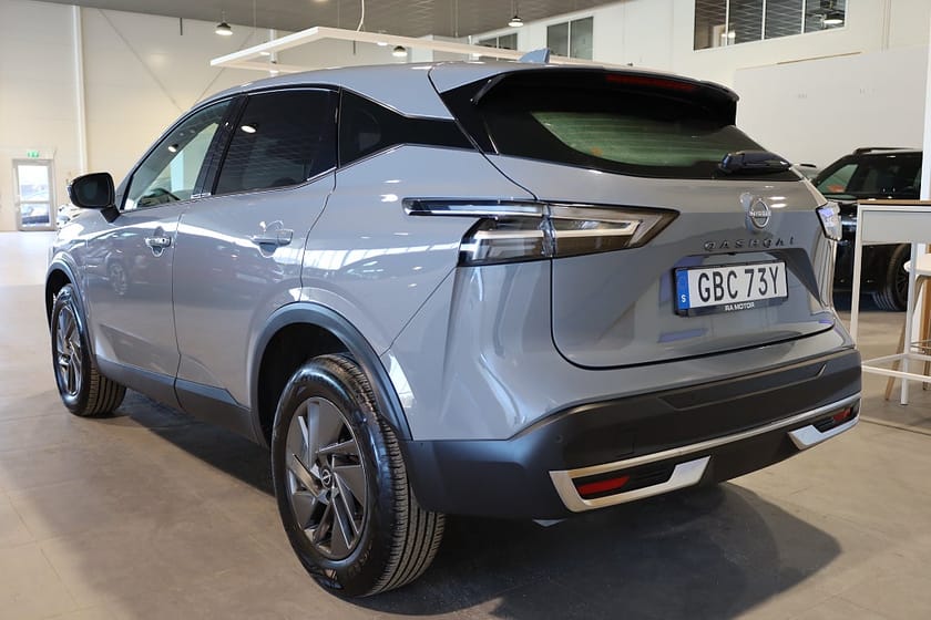Bild 3 av Nissan Qashqai 1.3 DIG-T XTRONIC-CVT Kamera CarPlay Keyless