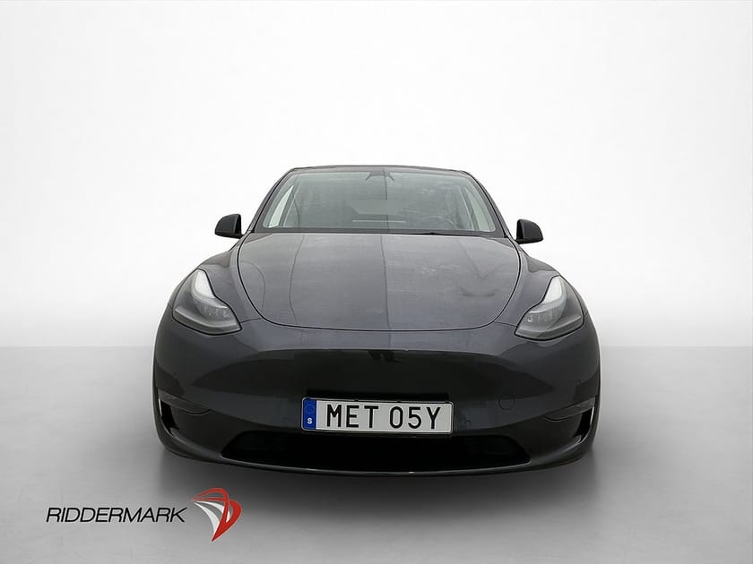 Bild 3 av Tesla Model Y Long Range AWD Uppgraderad AP Svensksåld