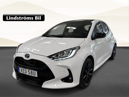 Toyota Yaris Hybrid 1.5 Style JBL Skyview Sommar/Vinterhjul