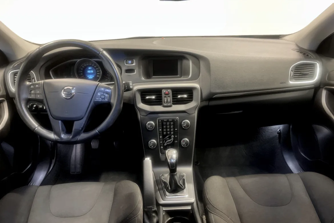 Volvo V40