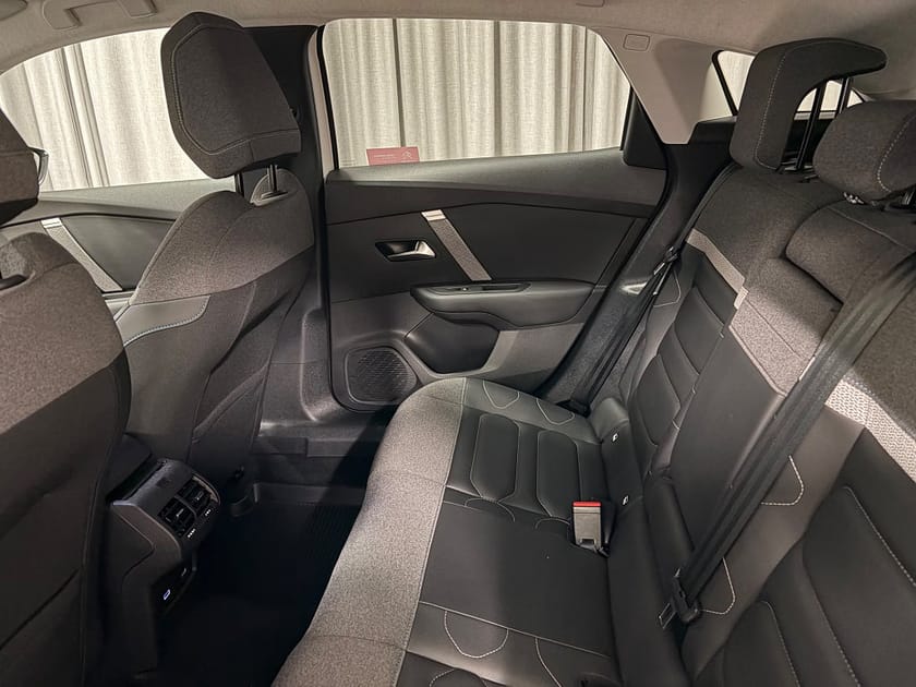 Bild 5 av Citroën C4 Shine PT 155 AUT8 Dragkrok Vinterhjul