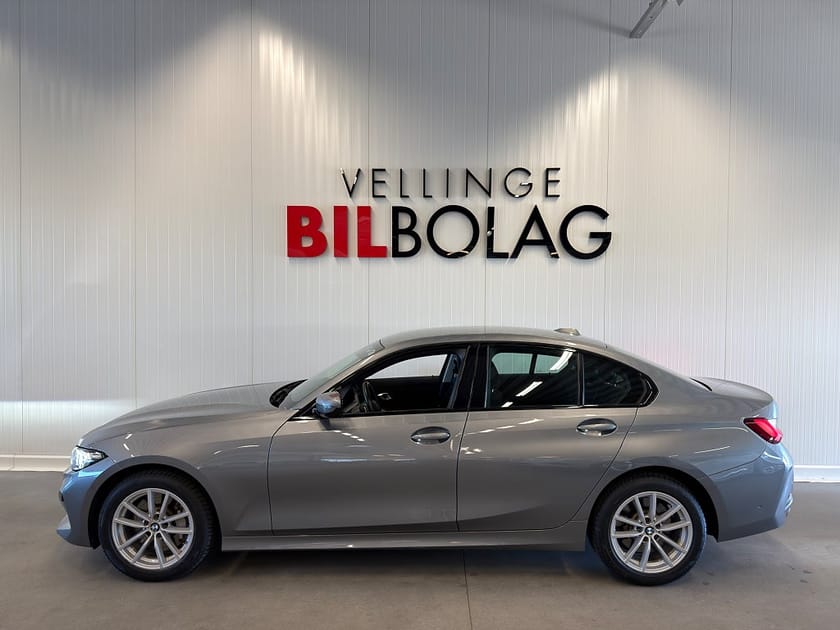 Bild 1 av BMW 330d xDrive Sedan 330 B-Kamera Navi Carplay