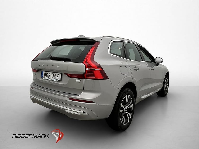 Bild 5 av Volvo XC60 Recharge T6 AWD Core Pano Skinn Kamera Google