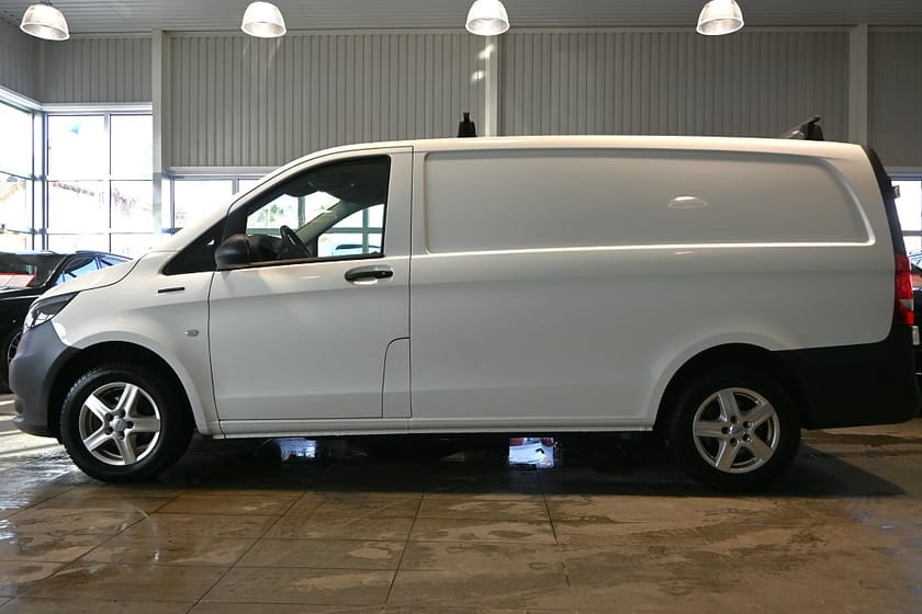 Bild 2 av Mercedes-Benz eVito 111 3.2t Lång Leasebar
