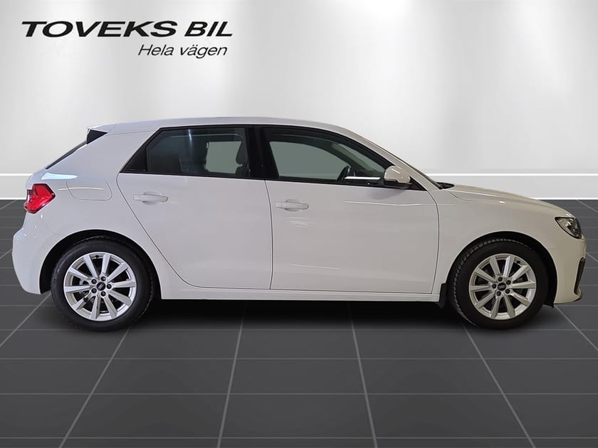 Bild 2 av Audi A1 Sportback 30 TFSI Proline 110hk 6vxl
