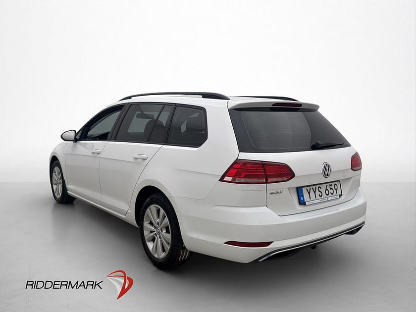 Bild 4 av Volkswagen Golf Sportscombi SC 1.0 TSI 110hk Dragkrok Kamera CarPlay