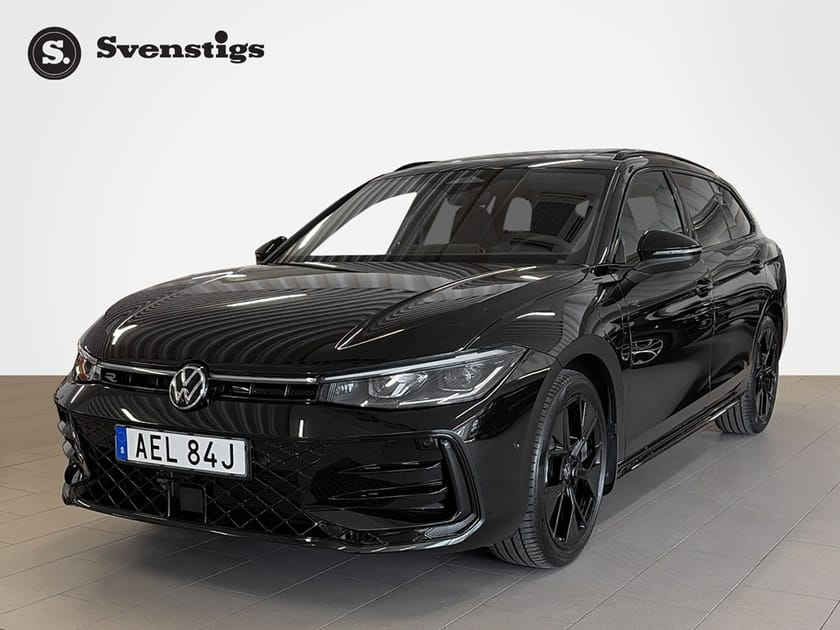 Bild 1 av Volkswagen Passat Variant eHybrid R-LINE 272HK SWE EDITION