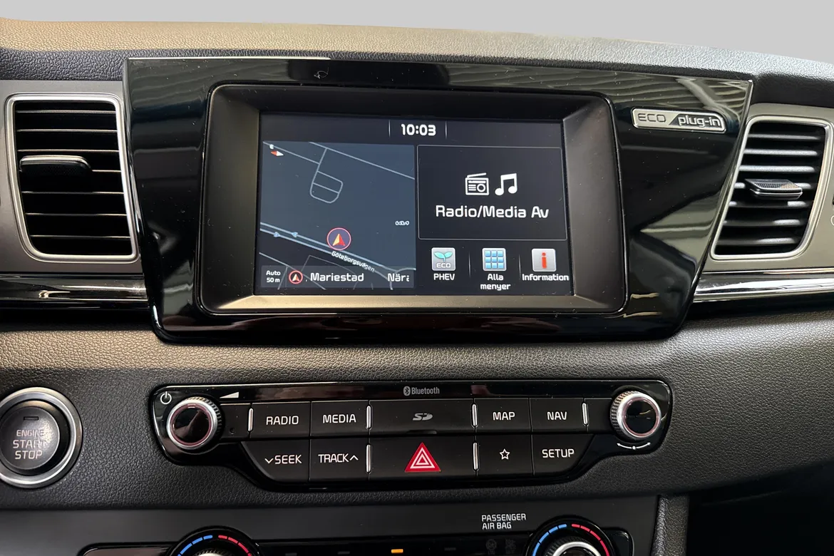picture of a car