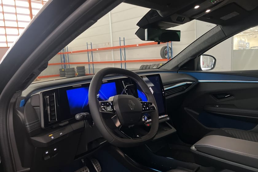 Bild 5 av Renault Scenic E-Tech 87 kWh *Dragkrok/360kamera/SE SPEC*