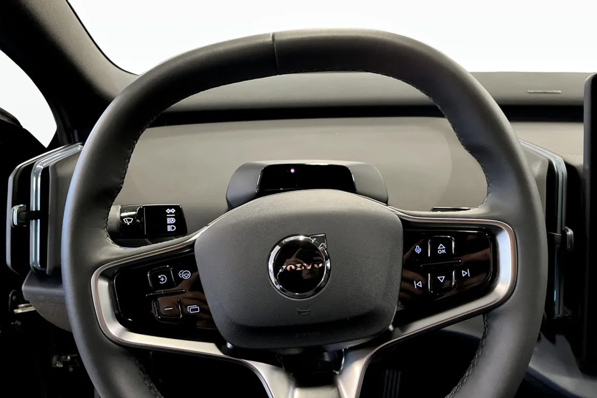 Volvo EX30 Twin Motor Performance