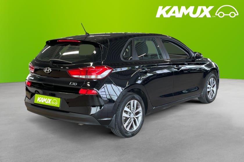 Bild 4 av Hyundai i30 1.0 T-GDI Comfort Launch Edition 120 HK B-Kamera Rattvärm