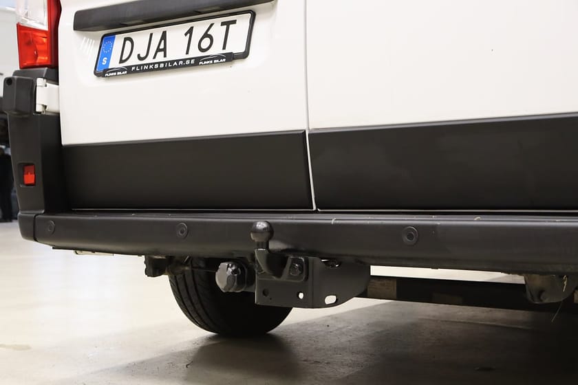 Bild 4 av Fiat Ducato Skåpbil 140HK L3H2 Drag Värmare GPS Backkamera 7707Mil Moms