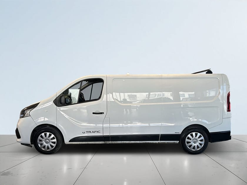 Bild 4 av Renault Trafic Skåpbil 2.7t 1.6 dCi MOMS Drag/SoV