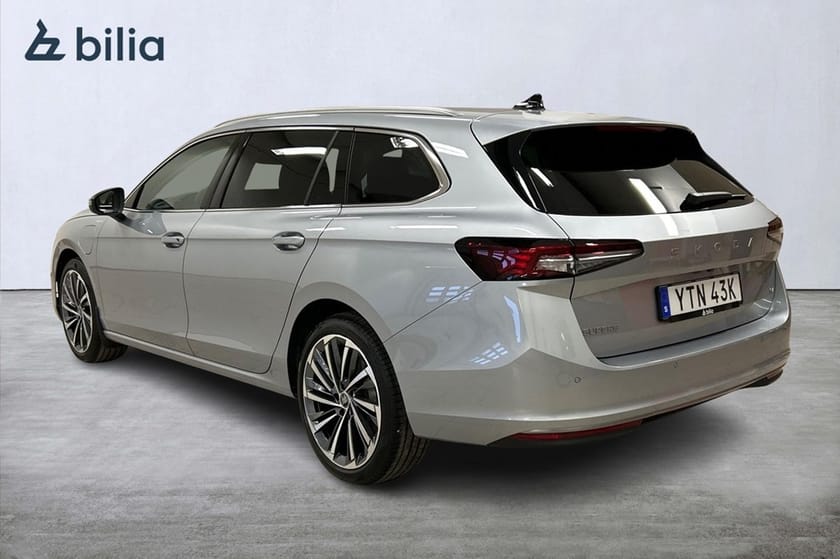 Bild 2 av Škoda Superb iV Kombi COMBI L&K 1,5 TSI 204 HK 6 VXL DSG