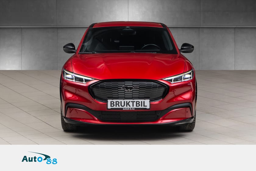 Bilde 4 av Ford Mustang Mach-E Long Range AWD / / Hengerfeste / GT-grill! ++
