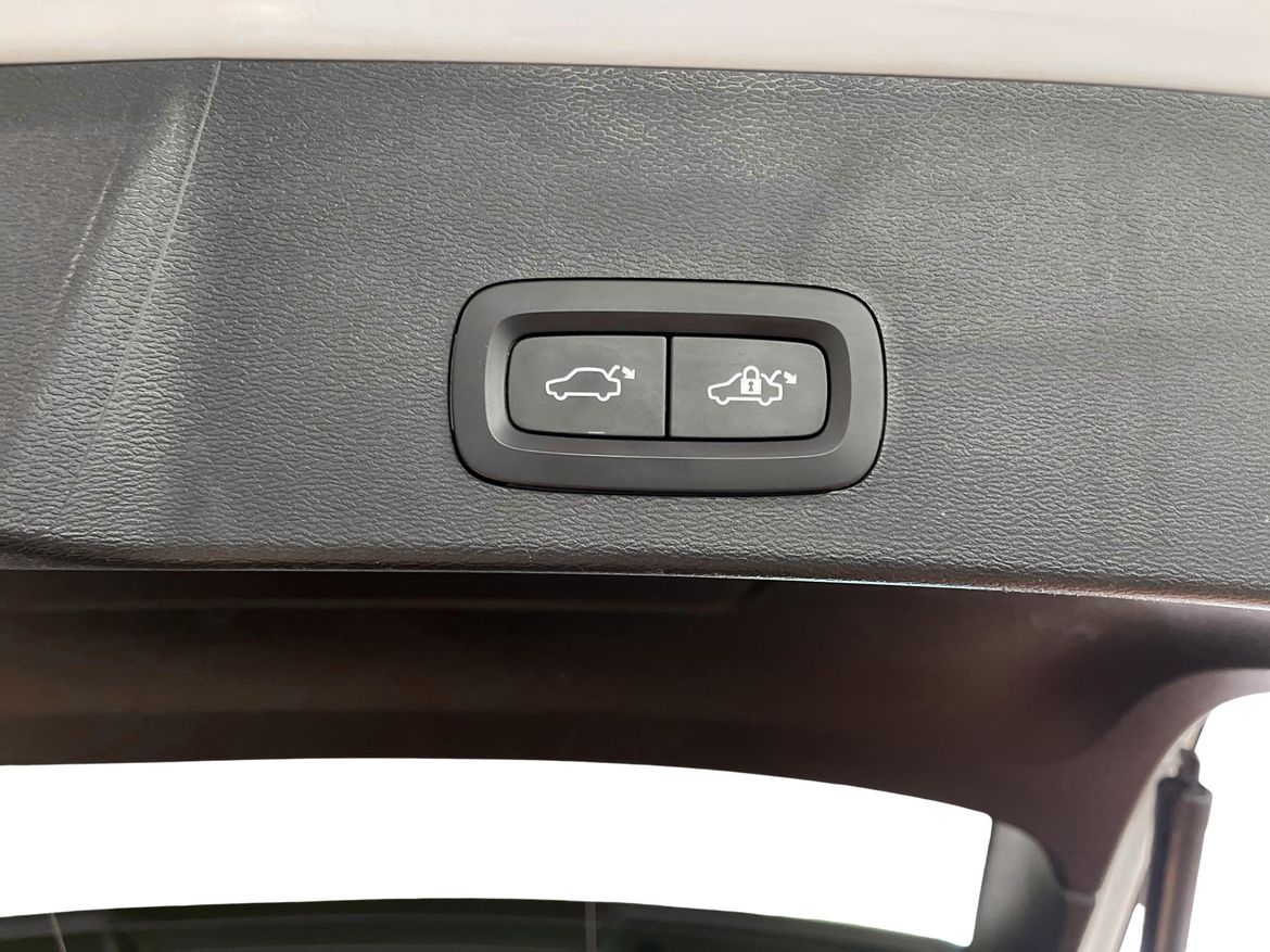 Volvo XC40 2023 - miniatyr 13