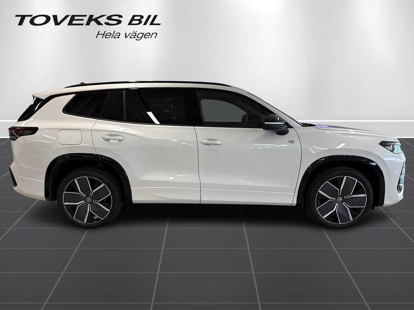 Bild 2 av Volkswagen Tayron 7-seater R-Line 2.0 TDI 4M 193 hk 7 vxl DSG MKT UTR