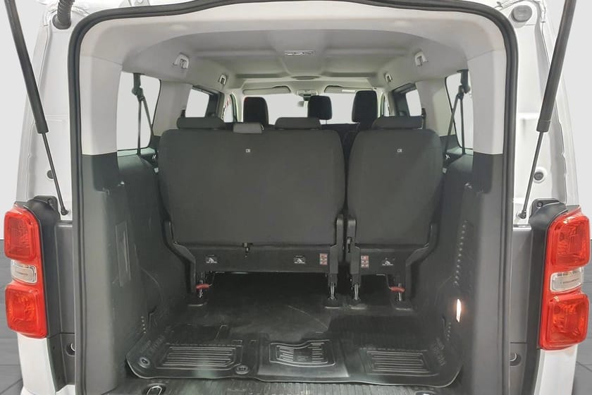 Bild 5 av Toyota Proace Verso SHUTTLE LONG 2,0 D ADBLUE 140 HK S&S V-HJUL