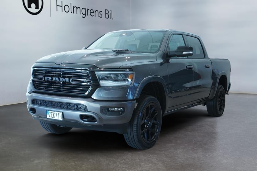 Bild 1 av RAM 1500 Crew Cab 5.7 V8 Hemi 4x4 Laramie Night Edition