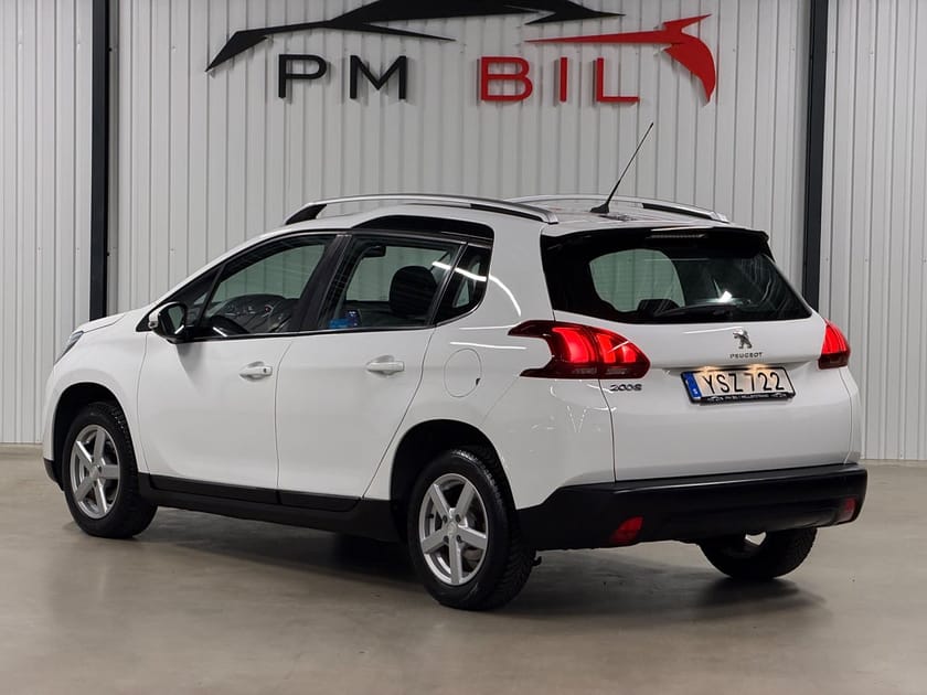 Bild 4 av Peugeot 2008 1.2 PureTech 82 Euro 6 S&V-Hjul Ny-Kamrem 2-Brukare