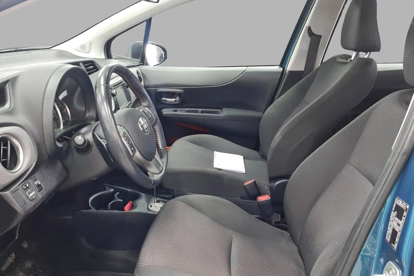 Bilde 4 av Toyota Yaris 5-dørs 1.33 100HK Automat - Style - Ryggekamera
