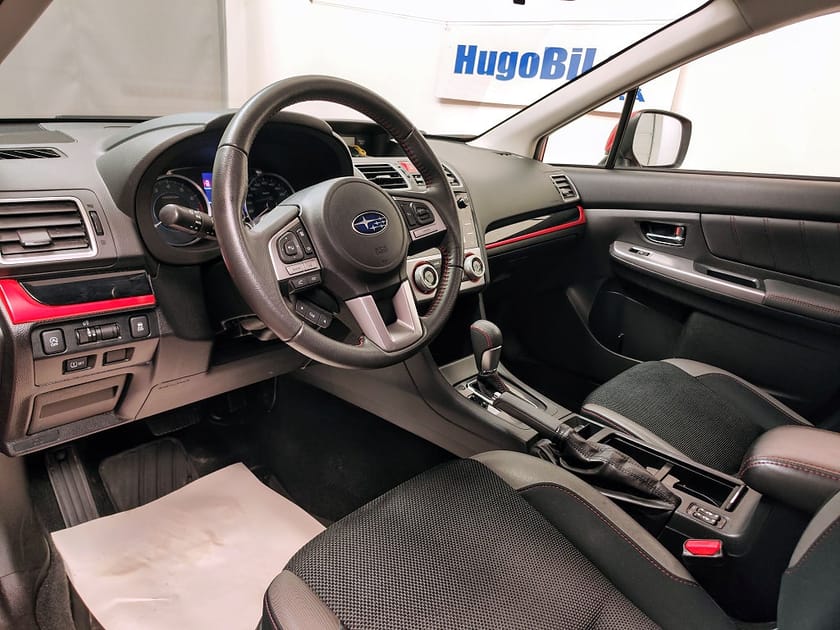 Bild 2 av Subaru XV 2.0 4WD Pure Red Edition Aut. 150hk - 1 Ägare -