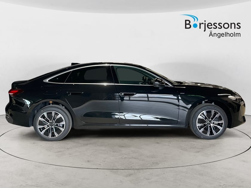 Bild 2 av Audi A5 Sedan e-hybrid quattro 299 hk S TRONIC