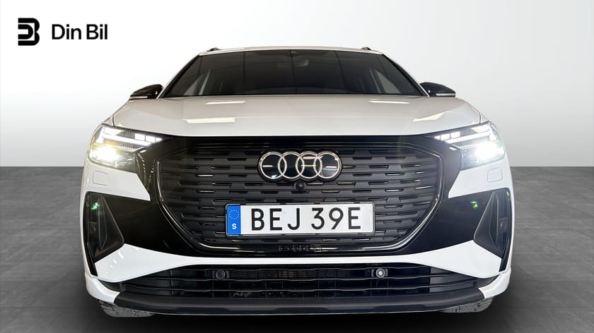 Bild 4 av Audi Q4 50 e-tron quattro S-line Panoramaglastak