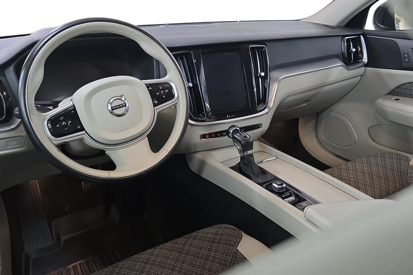 Bild 2 av Volvo V60 D3 Momentum Advanced SE II