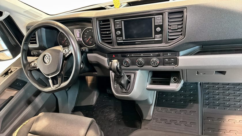 Bild 4 av Volkswagen Crafter 35 177HK TDI Aut / Värmare / Drag / Ergo Comfort