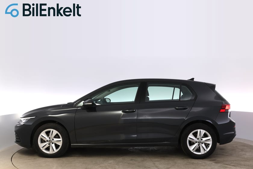 Bild 5 av Volkswagen Golf 1.0 eTSI DSG Navi Cockpit Carplay