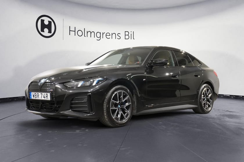 Bild 1 av BMW i4 M50 xDrive Gran Coupé 3,95% Fartpilot HiFi Adaptiva LED Kamera Drag Laser Bakljus