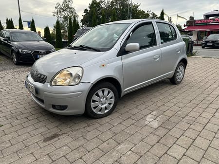 Toyota Yaris 5-dörrar 1.3 VVT-i /Ny besiktigad/Ny servad