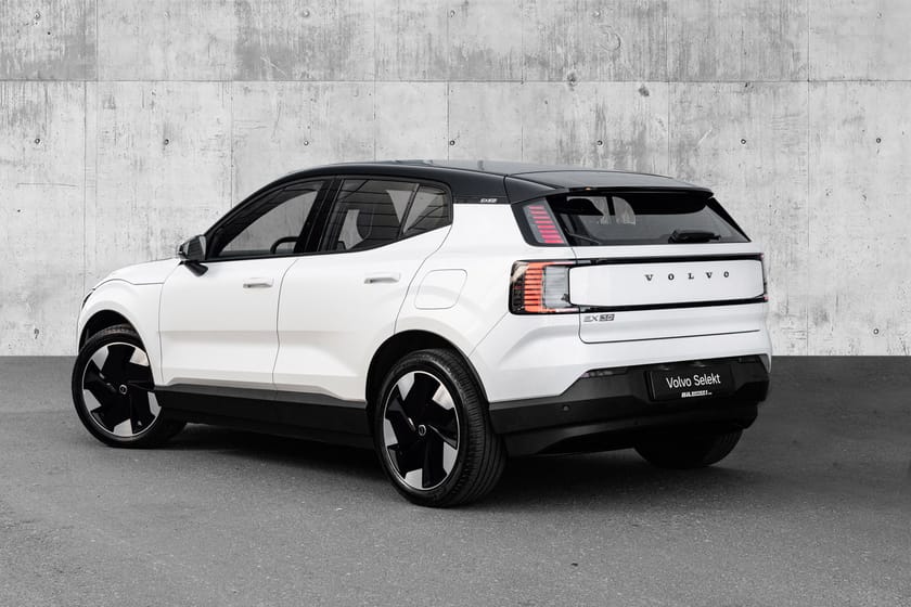 Bilde 5 av Volvo EX30 Twin Motor Performance AWD Plus - H&K lydanlegg / Sommerkampanje