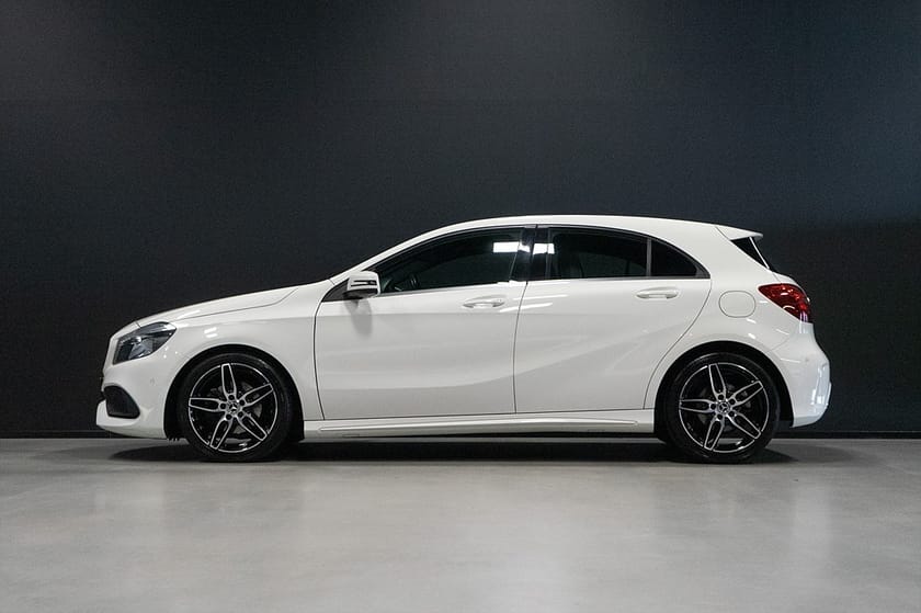 Bild 3 av Mercedes-Benz A 180 AMG 122hk